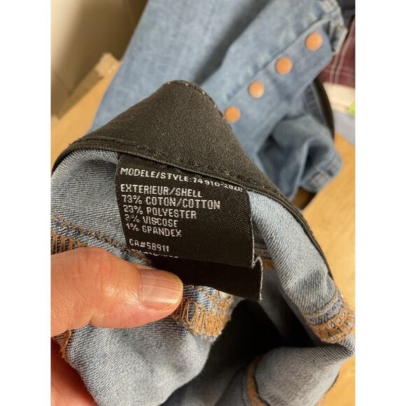 Tribal Audrey Mid Rise Micro Flare Pull On Denim Snap Cuff on Flare Jean Size 16 - Picture 8 of 8